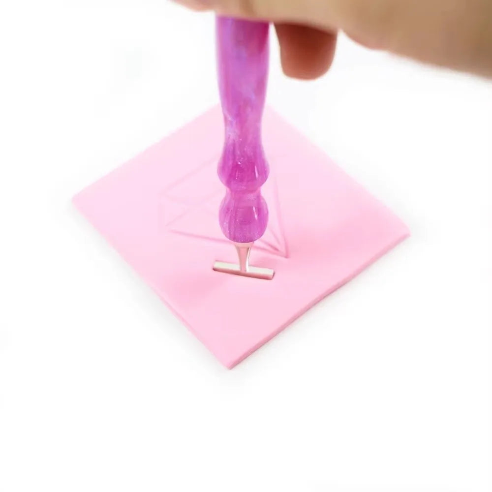 Easy Pick – Diamond Painting Putty